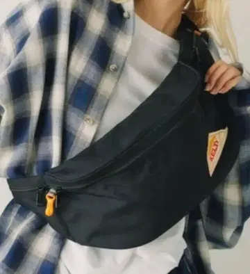 KELTY/켈티 바디백 웨스트 파우치 블랙 블랙