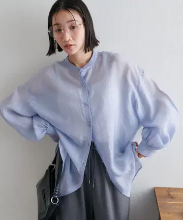 새상품 디스코트 시어 컬러 셔츠