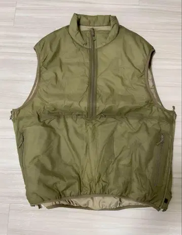 다이와 PIER39 TECH PULLOVER PUFF VEST M