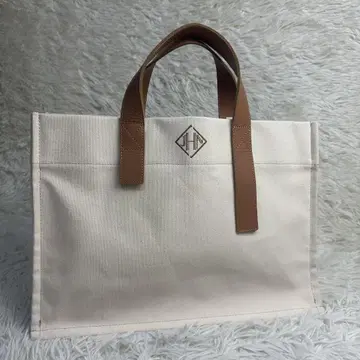 컨디션 최상 JNHearts 제이엔하츠 정원 토트백