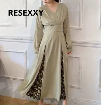 리젝시 절개 플리츠 원피스 꽃무늬 카슈쿨 A 라인