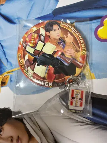 가면라이더 스토어 가면라이더 바렌 카라키타 카토 참 포함 캔뱃지