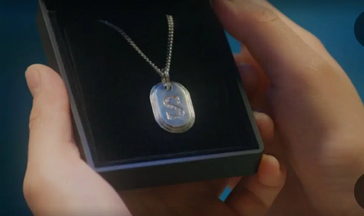 Sun-up-run Necklace