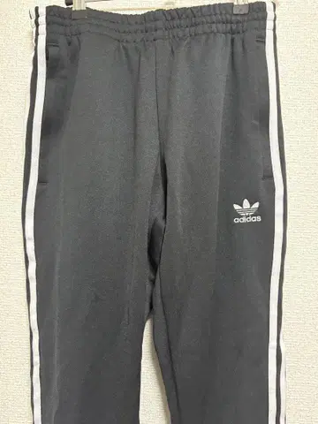 아노짱 착용 아디다스 adidas 트랙 팬츠 M