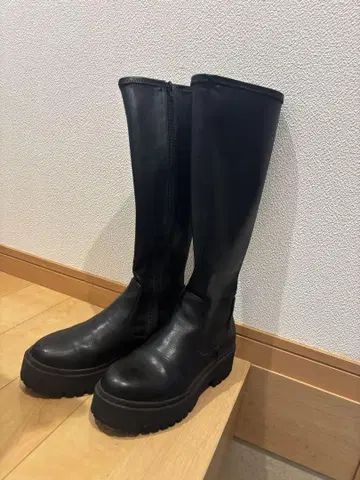 블랙 롱 부츠 통굽 사이드 지퍼