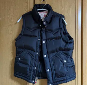 "초레어" TRUE RELIGION 다운 베스트 S 사이즈