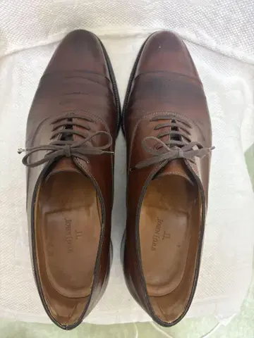 존 롭 이어 모델 2006 6E 1105 라스트 브라운