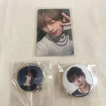 INI  XQUARE 캡슐 토이 2개 + W 회원 트레이딩 카드 세트