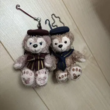 닷피 & 셰리 메이 봉제 인형 키링 넥타이 모자