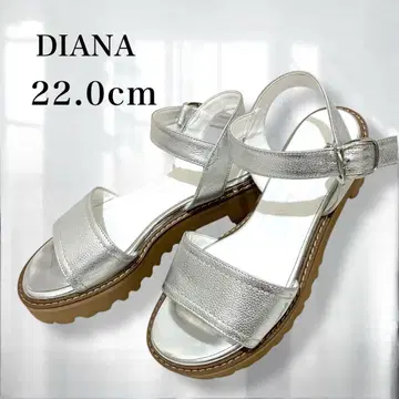 다이애나 스트랩 샌들 트랙 밑창 광택 실버 통굽 22cm