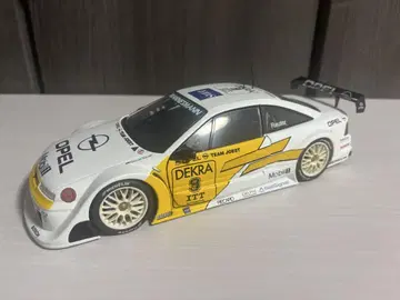 오펠 칼리브라 V6 No.9 마누엘 로이터 DTM/ITC의 1/18 모델