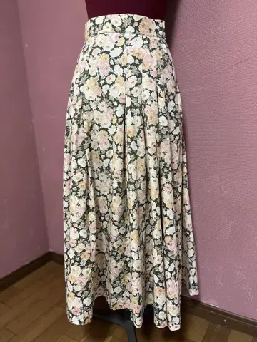 영국제 빈티지 Laura Ashley 스커트