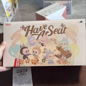 POP MART THE MONSTERS Have a Seat 봉제 인형