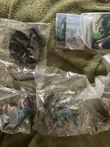 몬스터 헌터 스탠다드 모델 20주년 라기아쿠루스 나루가쿠루가