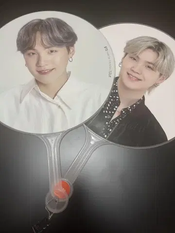 BTS 부채 SUGA