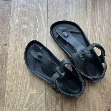 BIRKENSTOCK 플립플랍 블랙 37 사이즈