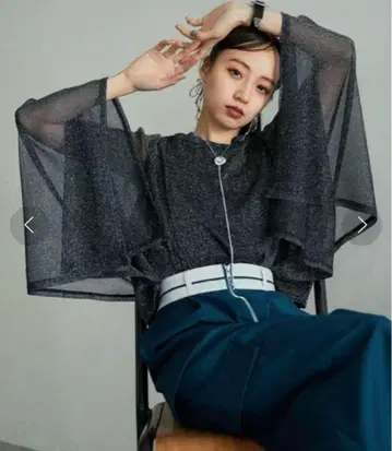 스퀘어 시어 레이어 티셔츠(HARE)