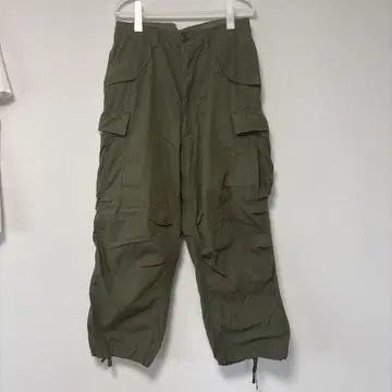 BEAMS 카고 팬츠 M 사이즈 올리브