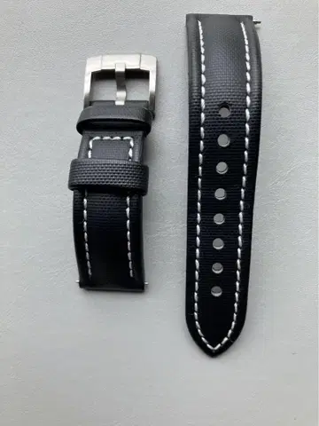 Dassari(Straps&Co.) 세일 크로스 스트랩 20mm 블랙
