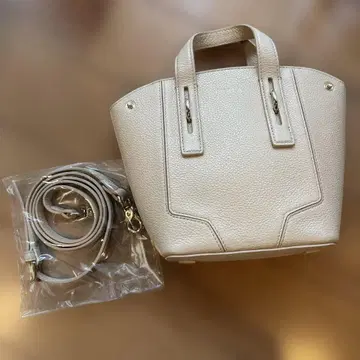 FURLA 훌라 페라 가죽 2WAY 핸드백 숄더백