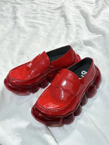 그라운드 주얼리 로퍼