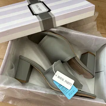 미사용 새상품 ROYAL PARTY 힐 샌들 L 24~24.5cm