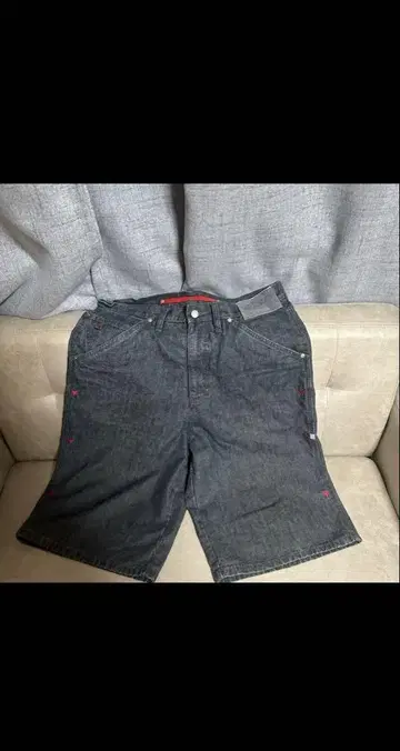 다크 그레이 데님 숏 팬츠