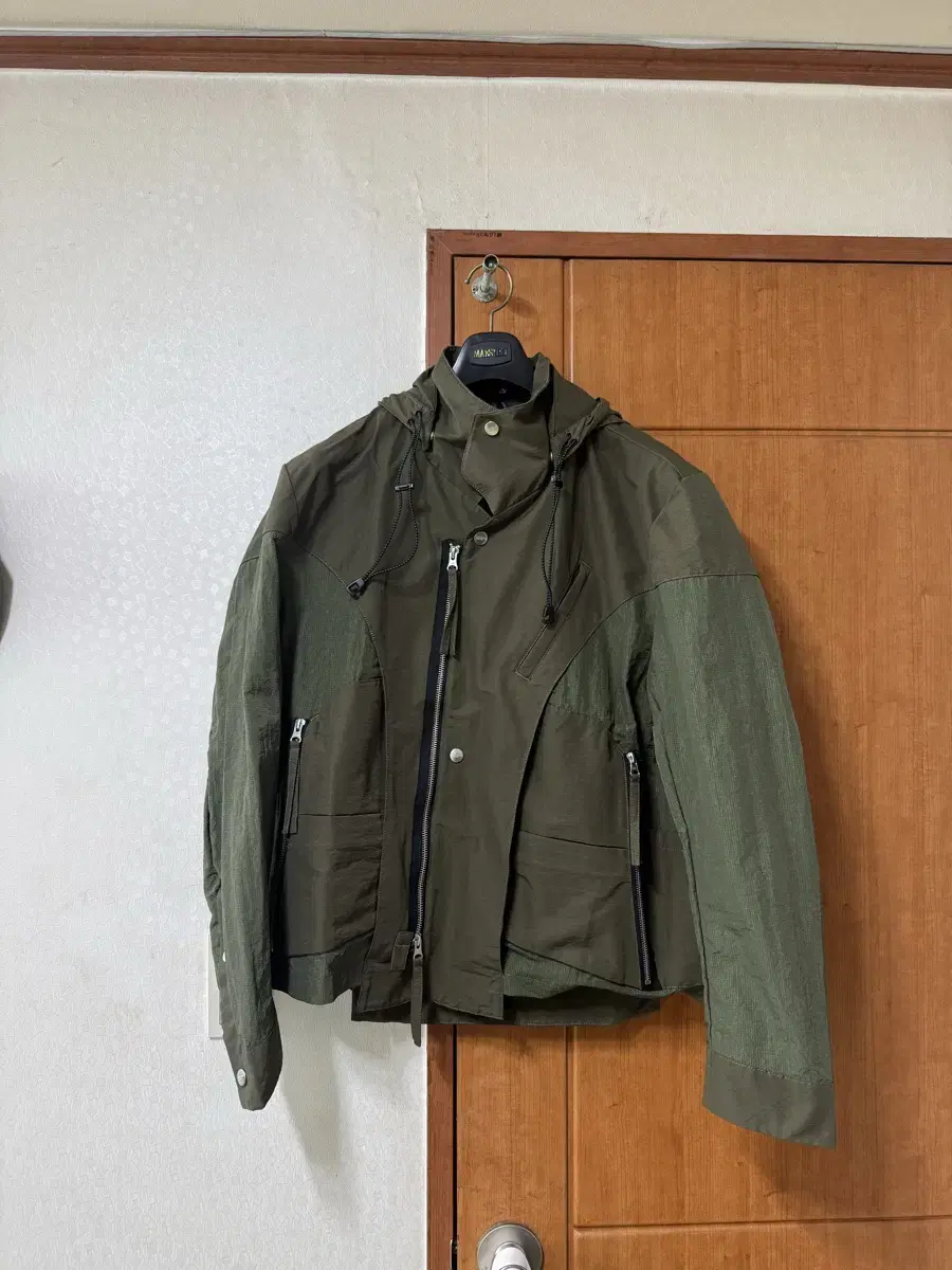 Guerrilla Group Olive Jacket (L)