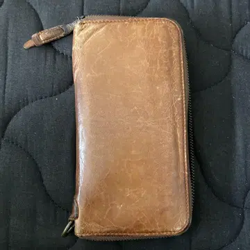 CORBO 브라운 가죽 장지갑 지퍼식