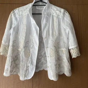 고급스러운 레이스 로사 가디건