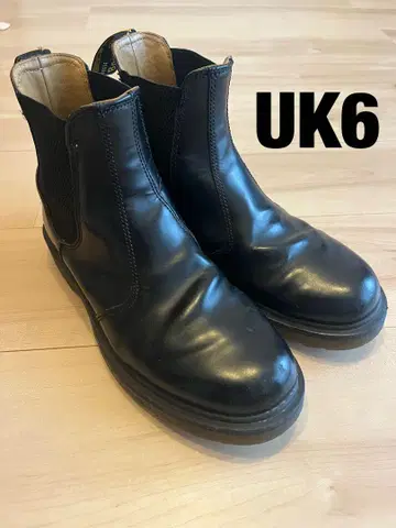 블랙 사이드 고어 부츠 UK6