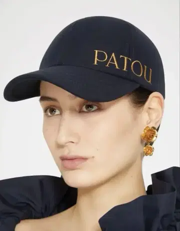 PATOU 블랙 야구 모자