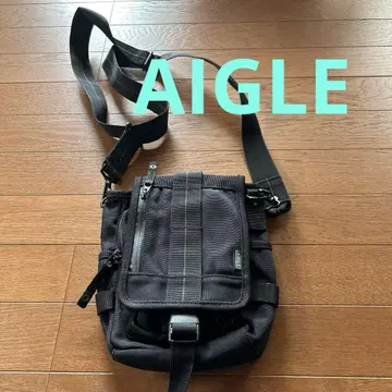 AGILE 블랙 숄더백 사코슈
