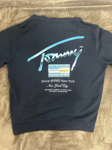 Tommy 후드 부착 맨투맨 네이비