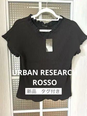 택 포함 새상품! 어반 리서치 ROSSO 프릴 디자인 반팔 리브 탑