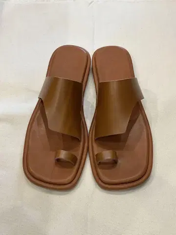 AGAWD 아가우드 브라운 가죽 샌들 38/24cm 24.5cm