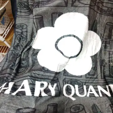 MARY QUANT 꽃무늬 플란넬 원단 담요