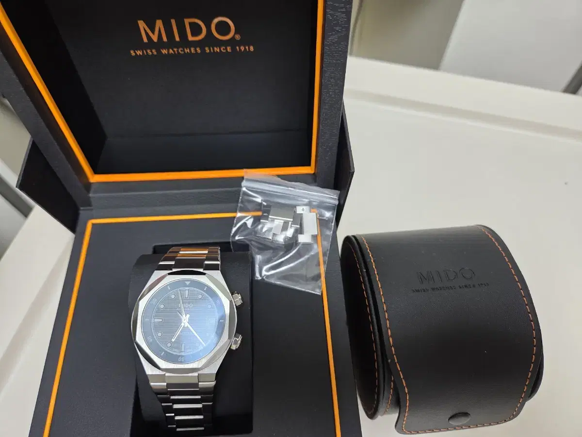 Mido Multifort 8 Two Crowns