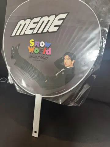 SnowMan 턱시도 부채 메구로 렌