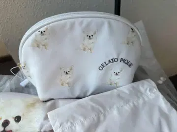 젤라토 피케 개 프린트 파우치