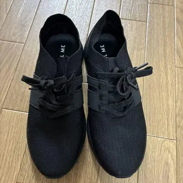 블랙 슬립온 스니커즈