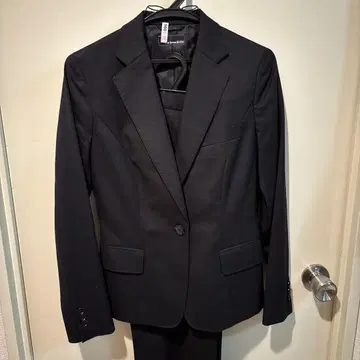 She loves SUITS 블랙 수트 클리닝 완료