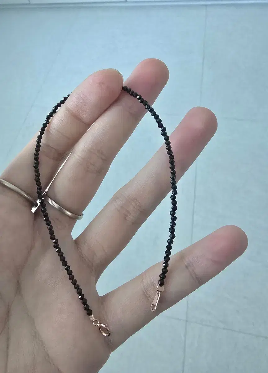 14k Black Spinel Anklet