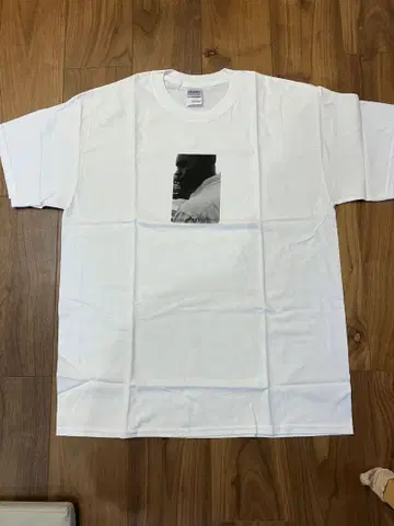 Nas 화이트 티셔츠 L 사이즈 TIME IS ILL MATIC