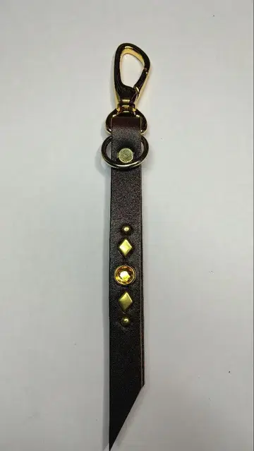 쇼난 벤즈 브라운 가죽 키링