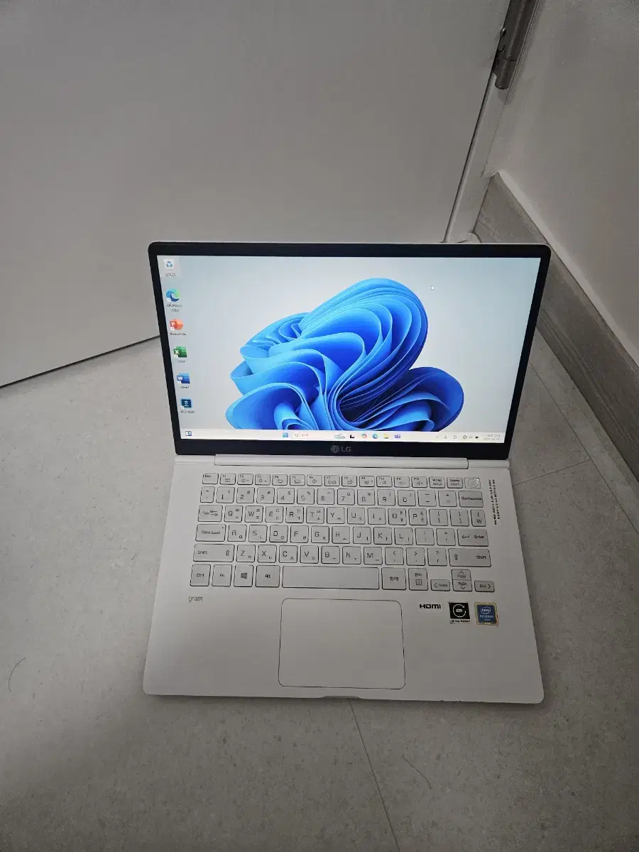 lg14z980 lg그램노트북 렘12기가 싸게정리