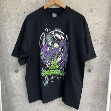 산타크루즈 티셔츠 L 사이즈