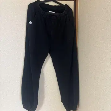 evisen 맨투맨 팬츠