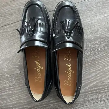 Bridget Birkin 블랙 통굽 태슬 로퍼