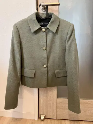 자라 올리브 그린 블레이저 XS